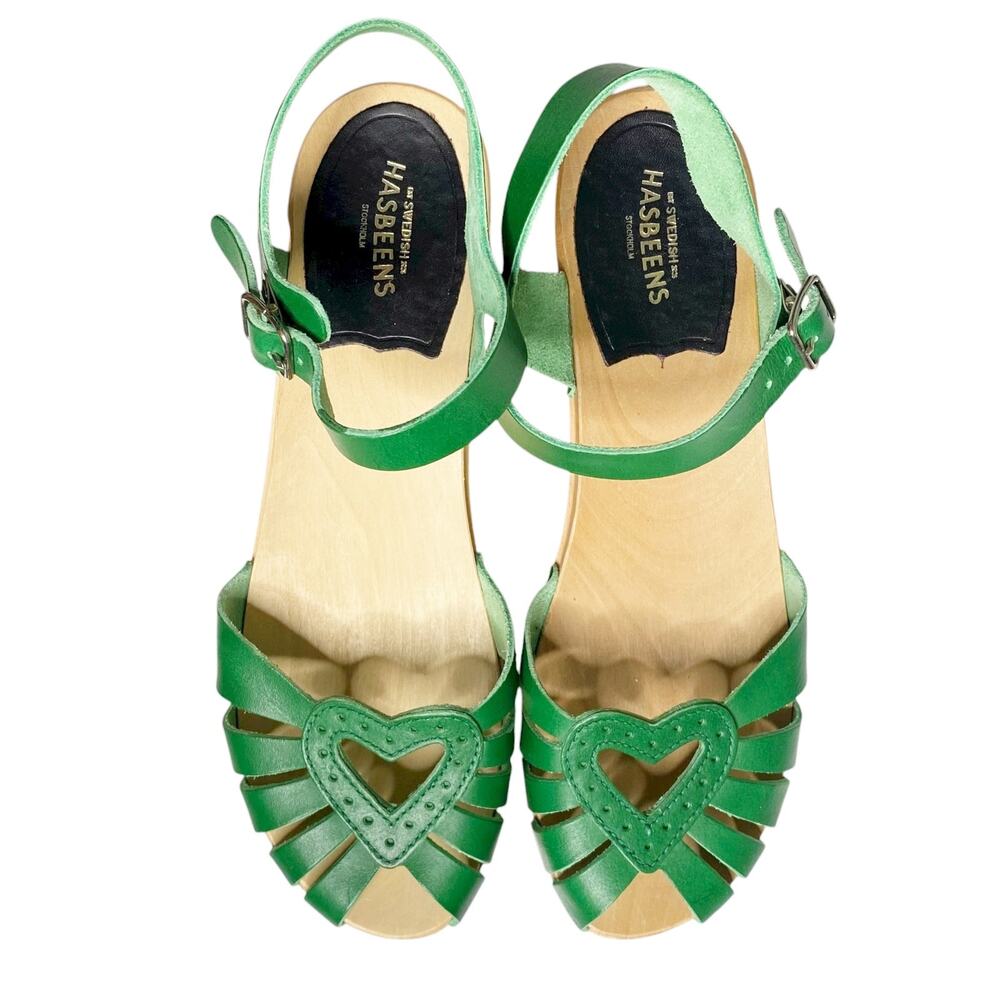 Swedish Hasbeen Heart Medallion Debutante Sandals Clogs  Size 8